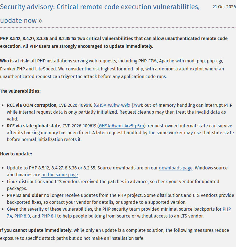 PHP公式サイトのセキュリティ告知。修正版の番号と、8.1以前には更新が出ないことが書かれている